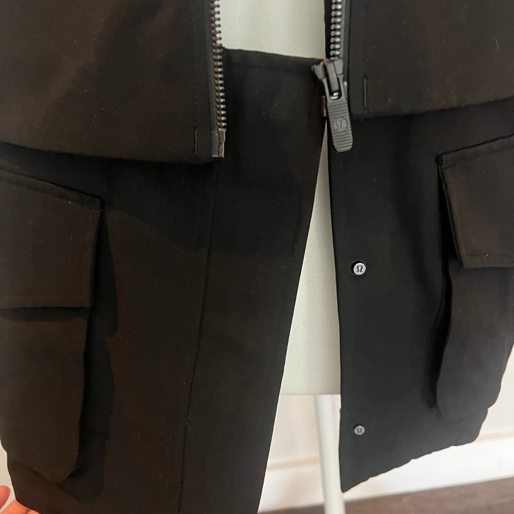 Lululemon Glyde 2in1 Adaptable Jacket, Black, XS - Picture 5 of 6